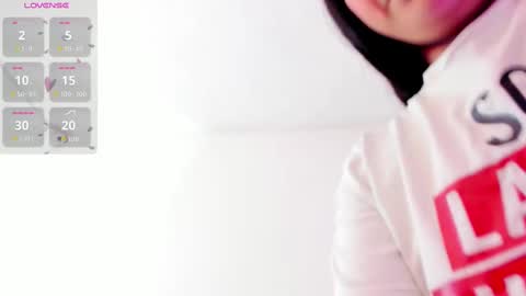 Yunna online show from 10/04/25, 11:30