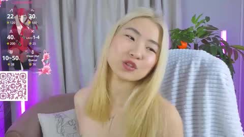 Yunna  online show from 03/05/26, 01:12