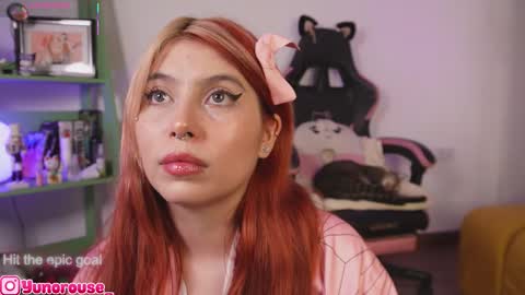 yunorose_ online show from 12/18/25, 04:07