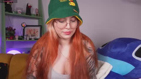 yunorose_ online show from 01/18/26, 11:30