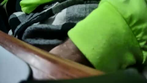 yuppers1234 online show from 10/31/25, 06:53