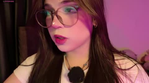 Yuri Stars online show from 04/10/26, 03:45