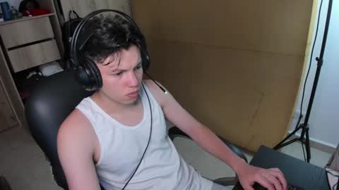 yurii_moody online show from 12/23/24, 01:40