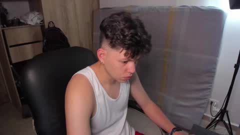 yurii_moody online show from 02/24/25, 01:35