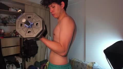 yurii_moody online show from 11/04/25, 01:05