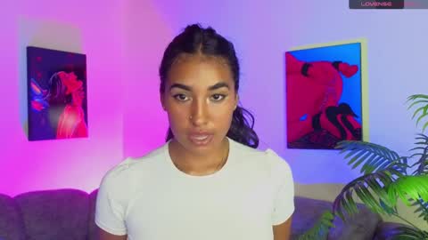 yurumar_ online show from 12/07/24, 12:52