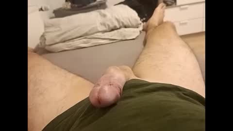 Snapshot of yusuf7083 chatting on 10/12/25, 09:03 yusuf7083 online show from 10/12/25, 09:03