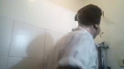 Yuumi online show from 02/02/25, 10:39