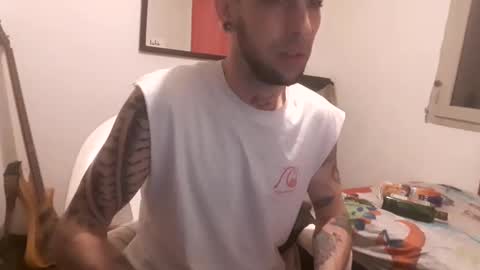 Yuumi online show from 09/11/25, 01:39