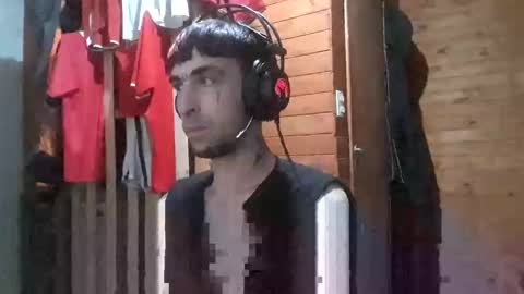 Yuumi online show from 11/14/25, 02:43