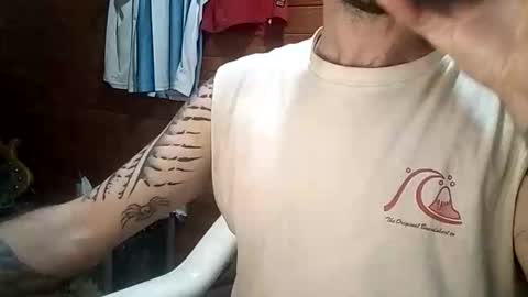 Yuumi online show from 04/21/26, 04:08