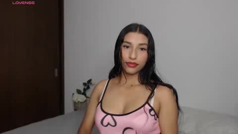 yuzii Im new to these pages so I hope you guys are kind to me. online show from 10/10/25, 10:42