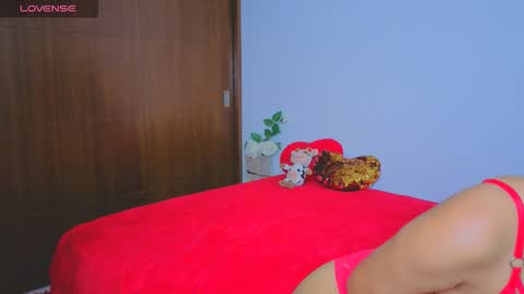 yuzii Im new to these pages so I hope you guys are kind to me. online show from 10/11/25, 09:57