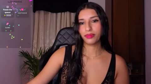 yuzii Im new to these pages so I hope you guys are kind to me. online show from 03/14/26, 12:17