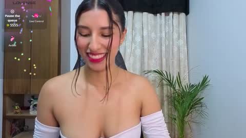 yuzii Im new to these pages so I hope you guys are kind to me. online show from 03/18/26, 02:47