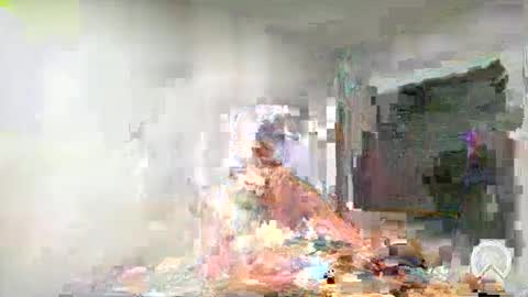 Snapshot of yvan_latin chatting on 10/31/25, 03:18 yvan_latin online show from 10/31/25, 03:18