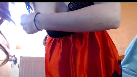 Snapshot of yzza_suave chatting on 02/09/25, 12:52 yzza_suave online show from 02/09/25, 12:52