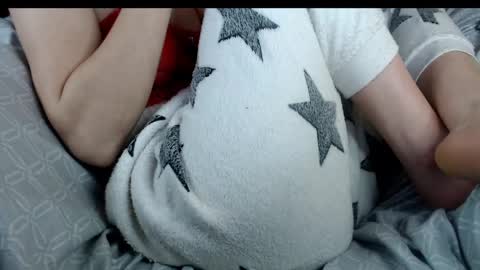 Snapshot of yzza_suave chatting on 02/27/25, 07:26 yzza_suave online show from 02/27/25, 07:26