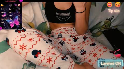 yzza_suave online show from 12/02/25, 02:45