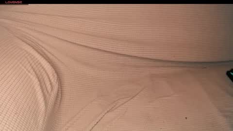 yzza_suave online show from 12/18/25, 06:58