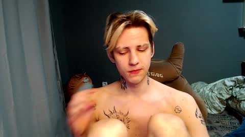 Toshka online show from 12/15/24, 01:11