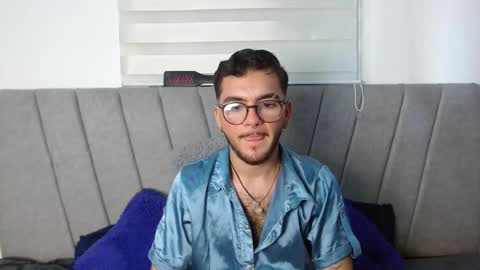 Zack  online show from 10/19/25, 06:14