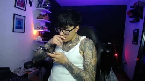 zac_muller1 online show from 11/16/25, 03:34