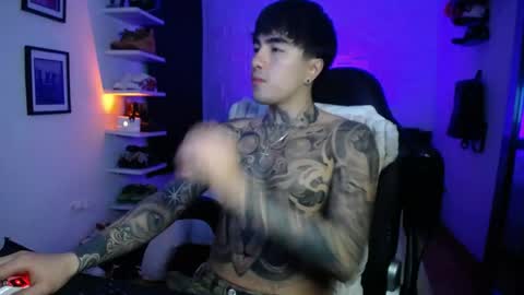 zac_muller1 online show from 04/15/26, 04:08