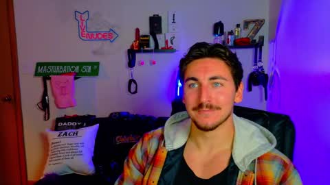 Zach Rhyder online show from 10/29/25, 01:52