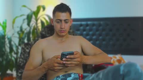 zachpri20 online show from 09/24/25, 09:29