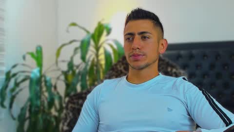 zachpri20 online show from 10/11/25, 11:53