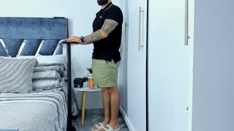 Richard online show from 11/28/25, 12:41