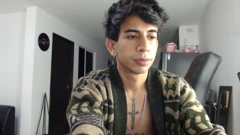 Snapshot of zack_kingg chatting on 01/09/25, 05:34 Zack King online show from 01/09/25, 05:34