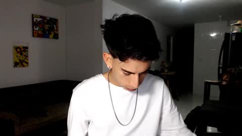 Snapshot of zack_kingg chatting on 01/25/25, 12:17 Zack King online show from 01/25/25, 12:17