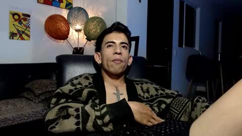 Snapshot of zack_kingg chatting on 01/30/25, 08:22 Zack King online show from 01/30/25, 08:22