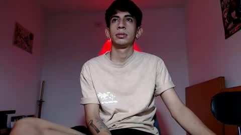 Snapshot of zack_kingg chatting on 10/02/25, 04:47 Zack King online show from 10/02/25, 04:47