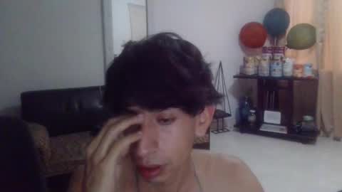 Snapshot of zack_kingg chatting on 12/14/25, 10:25 Zack King online show from 12/14/25, 10:25