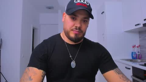 Zack online show from 11/18/25, 01:00