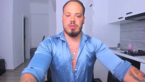 Snapshot of zackconnorsx chatting on 06/27/26, 10:15 Zack online show from 06/27/26, 10:15
