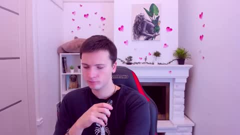 Snapshot of zackhandsome chatting on 02/11/25, 12:16 Zack online show from 02/11/25, 12:16