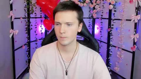 Snapshot of zackhandsome chatting on 02/14/25, 04:09 Zack online show from 02/14/25, 04:09