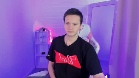 Snapshot of zackhandsome chatting on 02/21/25, 11:22 Zack online show from 02/21/25, 11:22