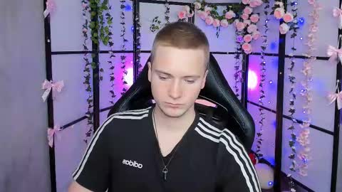 Snapshot of zackhandsome chatting on 03/06/25, 09:14 Zack online show from 03/06/25, 09:14