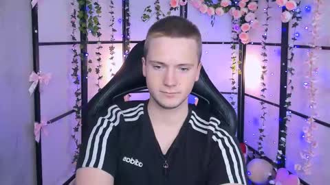 Snapshot of zackhandsome chatting on 03/11/25, 03:23 Zack online show from 03/11/25, 03:23