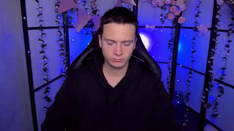 Snapshot of zackhandsome chatting on 10/07/25, 05:26 Zack online show from 10/07/25, 05:26