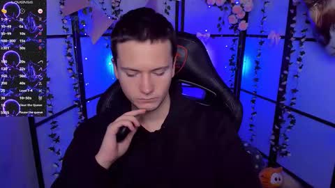 Snapshot of zackhandsome chatting on 10/15/25, 06:02 Zack online show from 10/15/25, 06:02