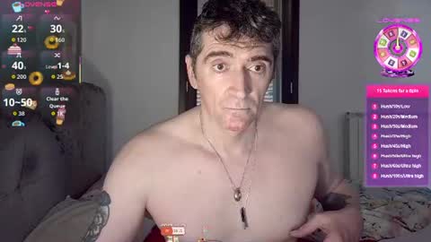 Snapshot of zackhot31 chatting on 06/10/26, 12:04 Ivan online show from 06/10/26, 12:04