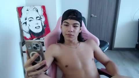 zackss_player online show from 09/16/25, 10:11