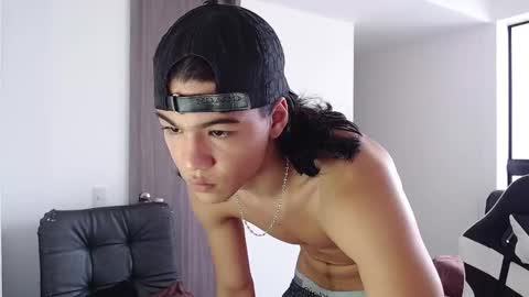 zackss_player online show from 09/27/25, 09:09