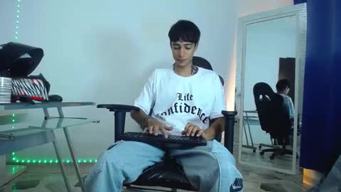 zack online show from 12/23/24, 11:28